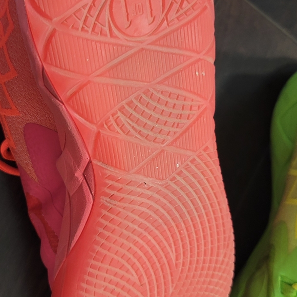 Lamelo Ball basketball shoes - Picture 4 of 5